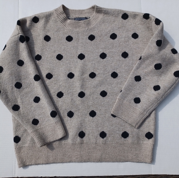 Chelsea & Theodore Poka Dot Sweater! - Picture 1 of 6